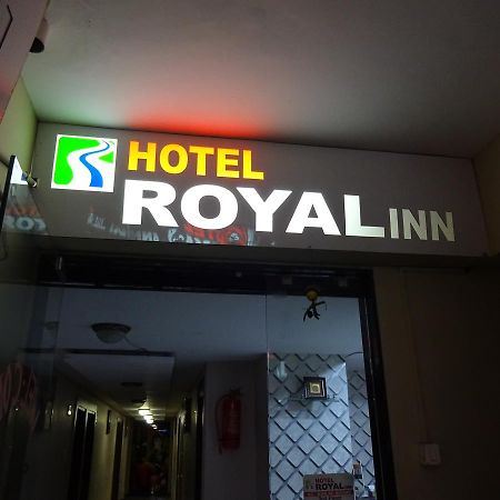 Hotel Royal Inn Ahmedabad Exterior photo
